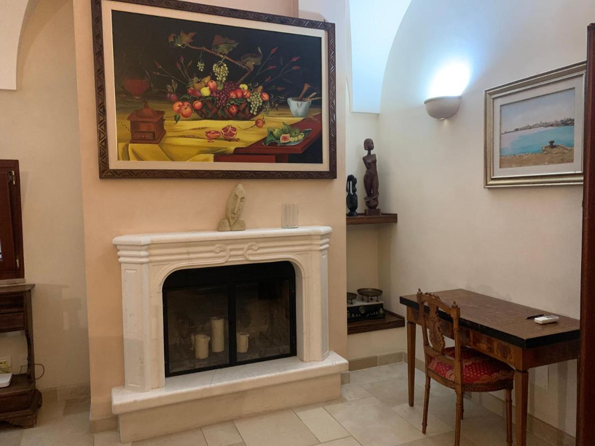 Palazzo Dei Gesuiti Appartamento Con Terrazza Privata Monopoli Bagian luar foto