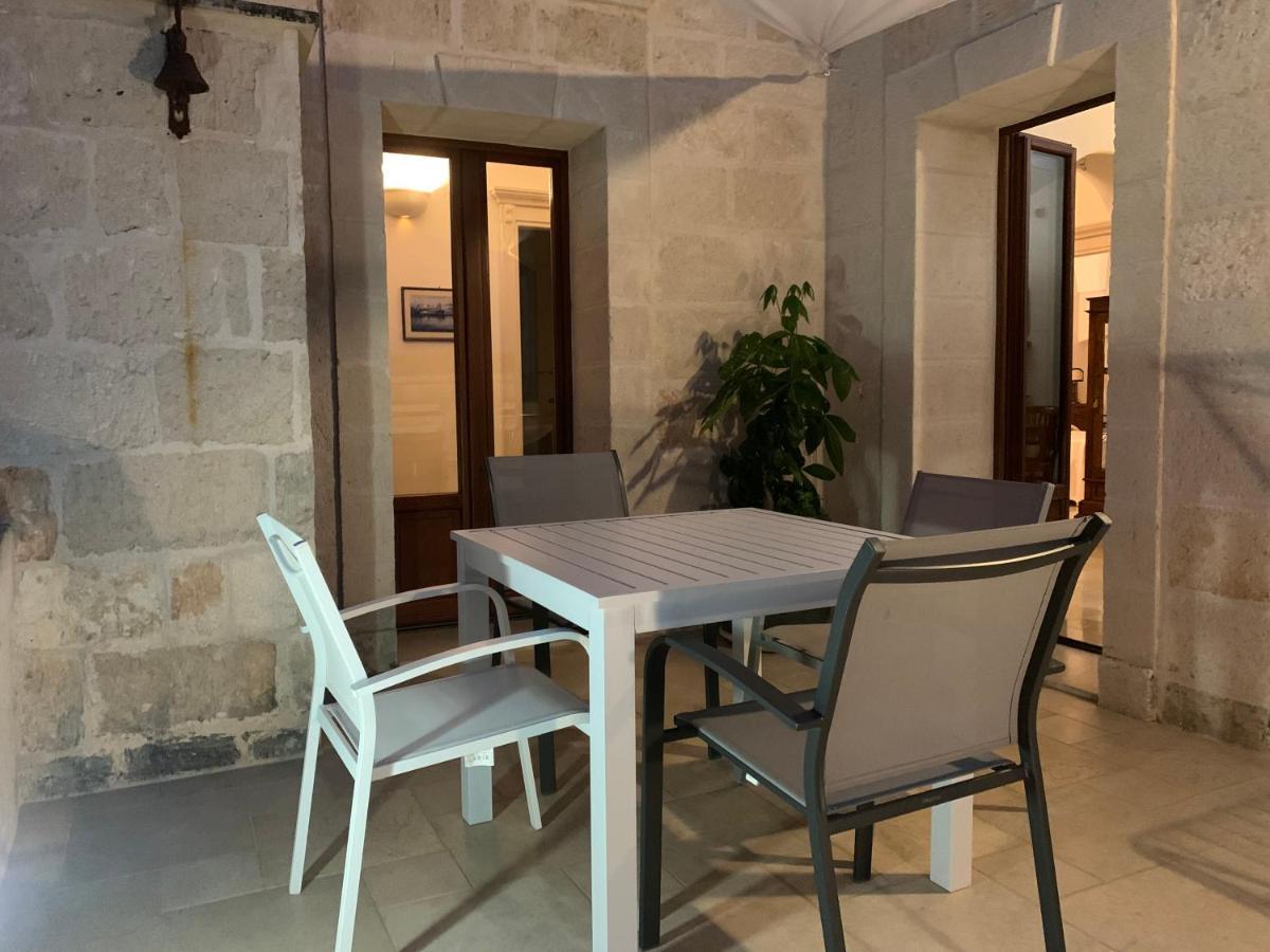 Palazzo Dei Gesuiti Appartamento Con Terrazza Privata Monopoli Bagian luar foto