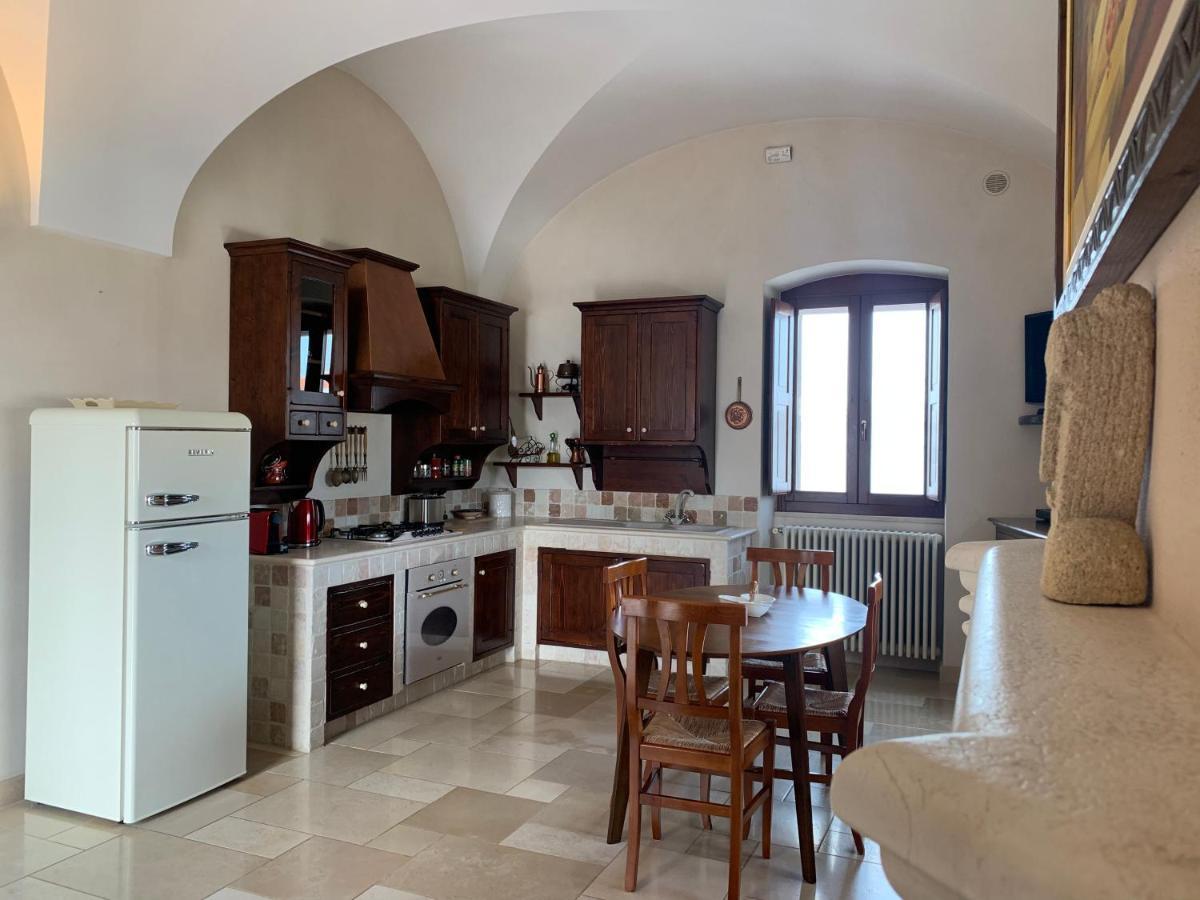 Palazzo Dei Gesuiti Appartamento Con Terrazza Privata Monopoli Bagian luar foto